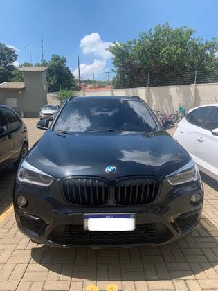 BMW X1 2.0 16V TURBO ACTIVEFLEX SDRIVE20I X-LINE 4P AUTOMÁTICO BMW X1 2.0 16V TURBO ACTIVEFLEX SDRIVE20I X-LINE 4P AUTOMÁTICO